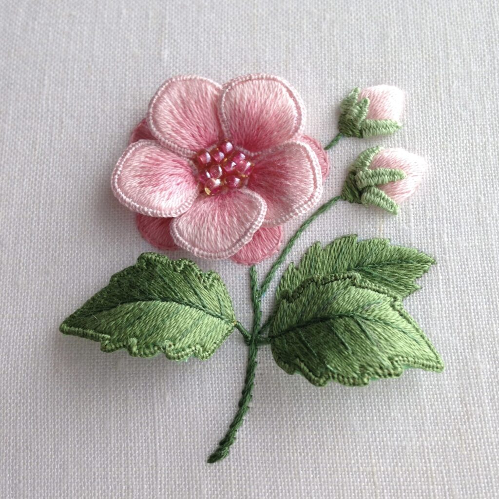 ORIGINAL WORKS | 刺繍作家・小西ゆり